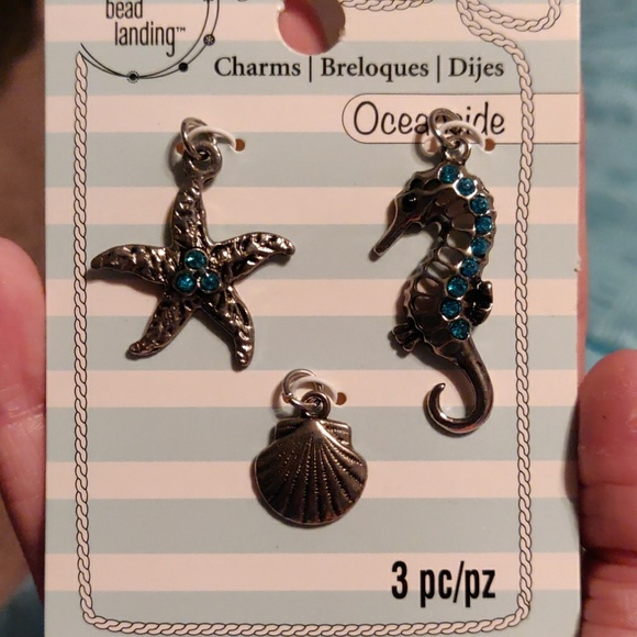 Charms - Picture 2 of 3